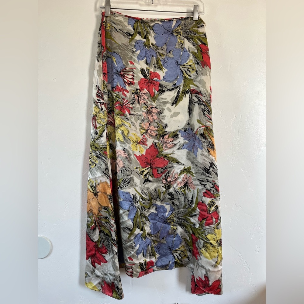 Nicole Farhi 100% Silk Blue and Grey Floral Maxi Skirt Size 8